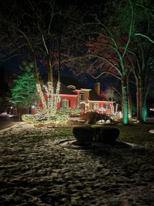 Outdoor Lighting in Winter, Wintertime landscape lighting, landscape lights during winter