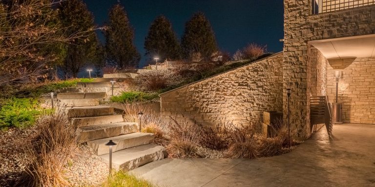 Exterior Lighting Company in Winnetka, exterior lighting in Winnetka, outdoor lighting near me, outdoor lighting in Winnetka