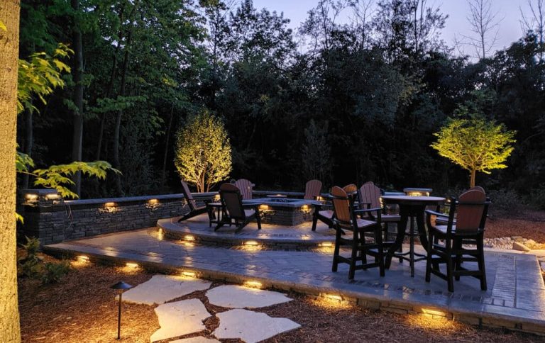 landscape lighting contractor in delafield, best landscape lighting contractor delafield, landscape lighting contractor delafield