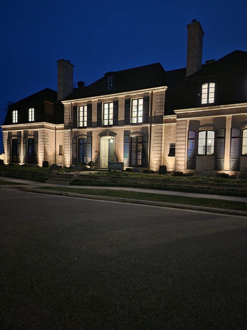 Outdoor Lighting Design in Winnetka, Outdoor Lighting Design in Glenview, Outdoor Lighting Design in Lake Forest